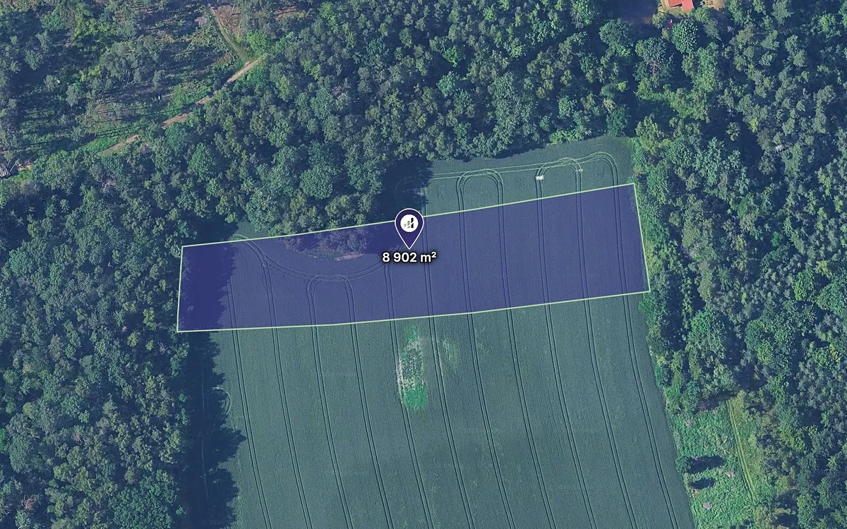 Prodej pole 8902 m²